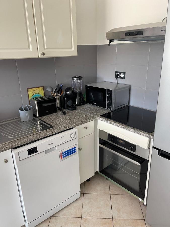 Apartamento Moderne T2 Cassis Plein Centre Climatise - 200 M Du Port Exterior foto